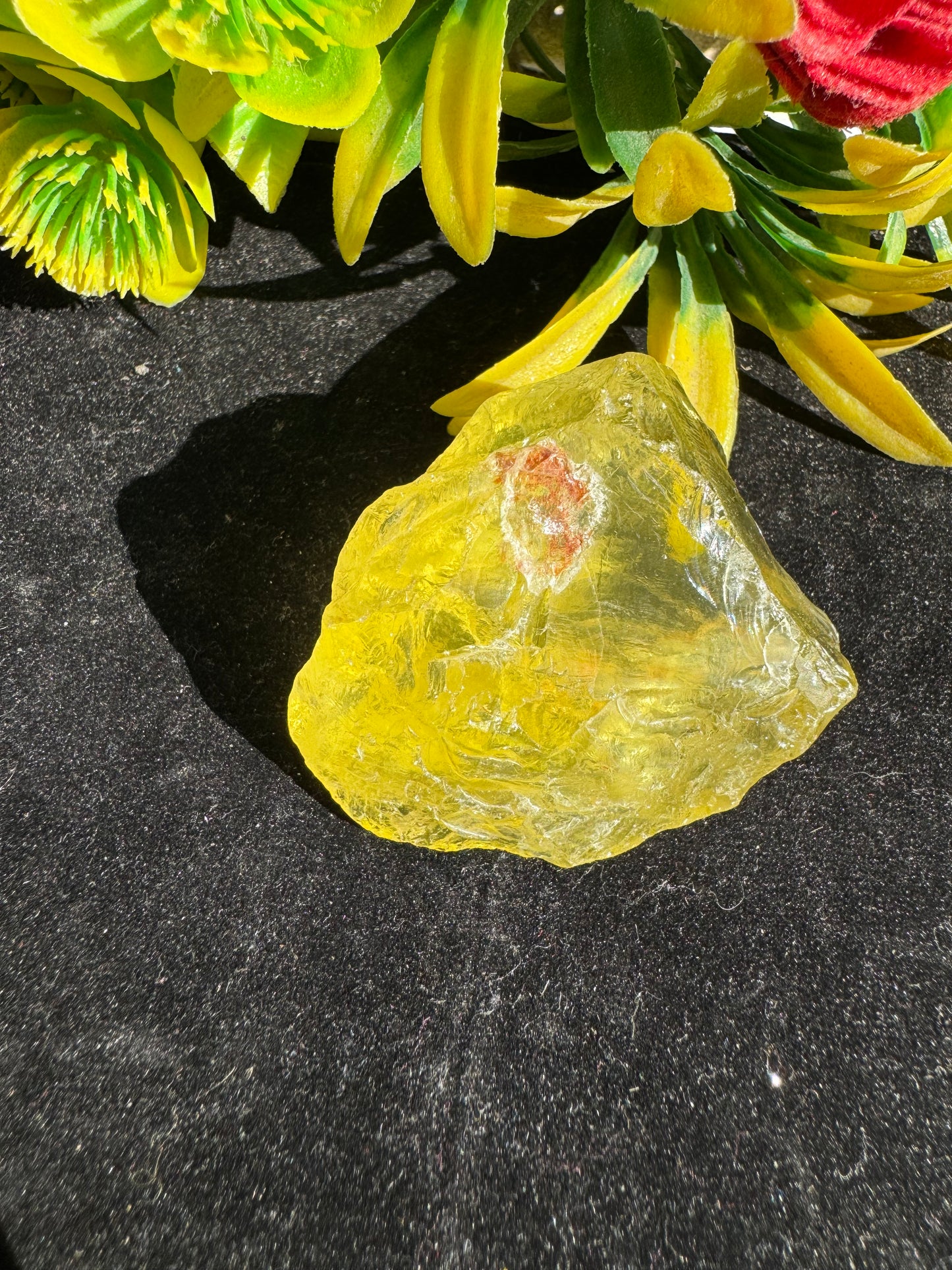 Beautiful Natural Lemon Quartz Gorgeous Lemon Quartz Stone Natural Lemon Quartz Rough That Is Used For a Variety Of Purposes