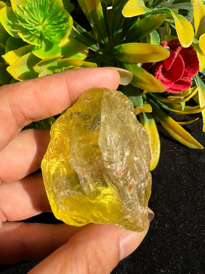 Beautiful Natural Lemon Quartz Gorgeous Lemon Quartz Stone Natural Lemon Quartz Rough That Is Used For a Variety Of Purposes