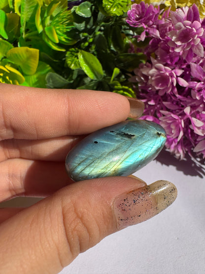 Natural Labradorite Gemstone Beautiful Natural Labradorite Stone Natural Labradorite Cabochon Natural Labradorite Flashy Stone