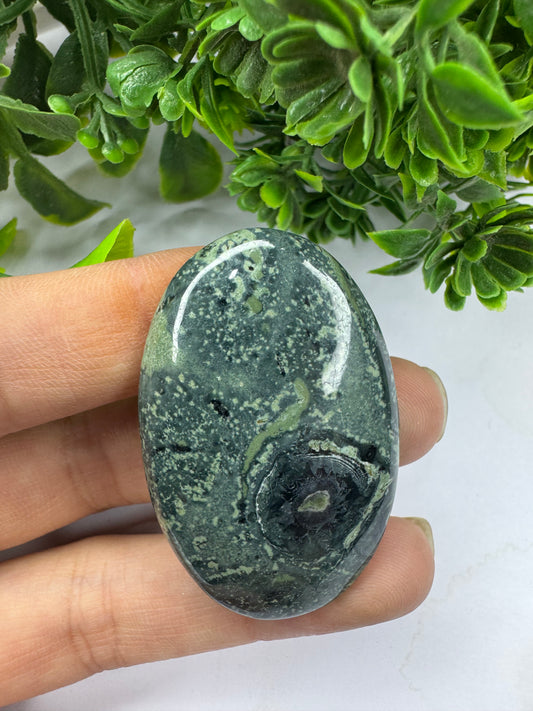 Beautiful Natural kambaba jasper cabochon for jewelry  making and wire wrapping beautiful black and green pattern jasper cabochon