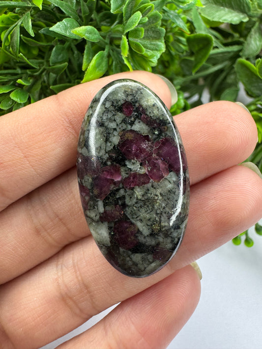 Oval cut Natural Eudialyte gemstone cabochon for jewelry making and wire wrapping amazing eudialyte cabochon