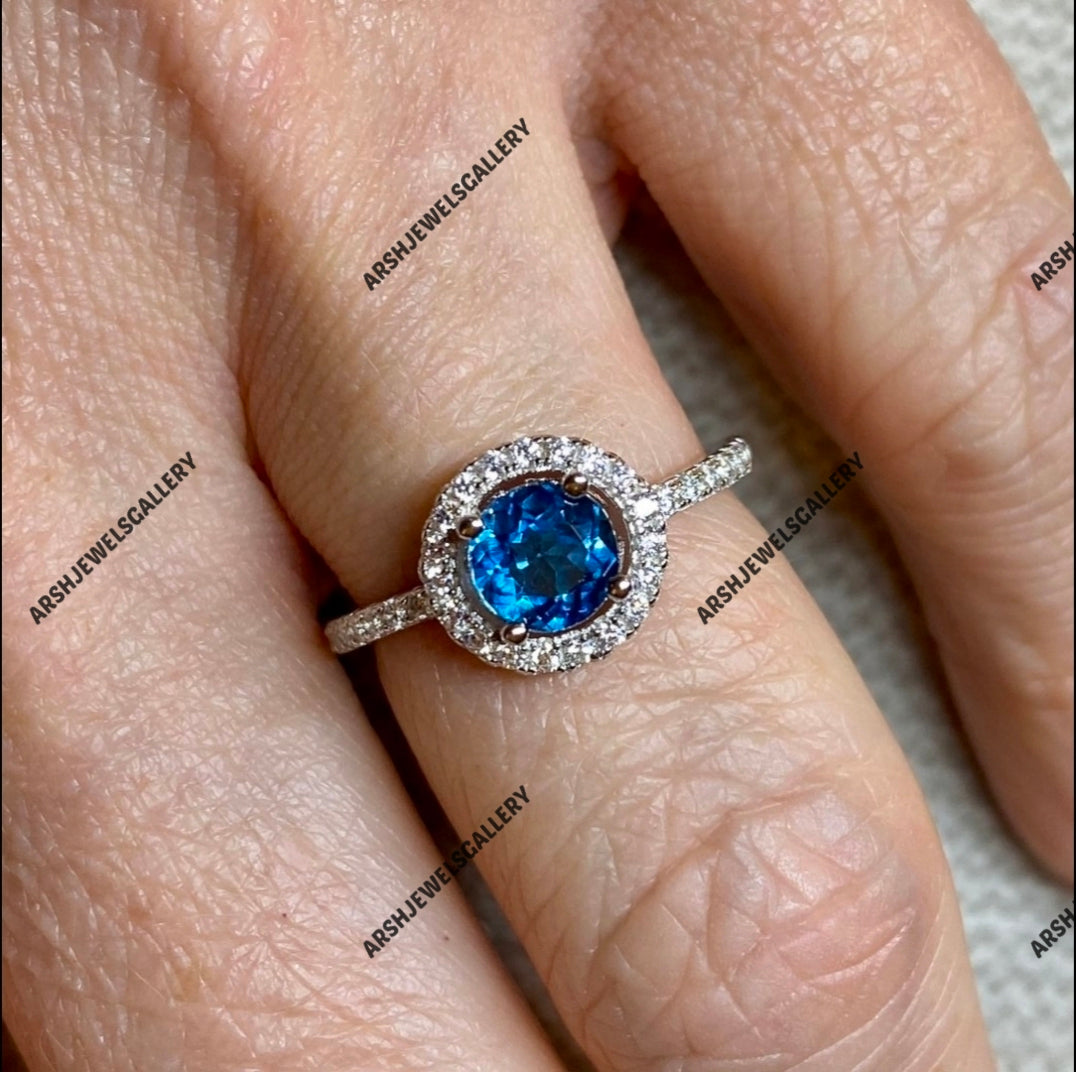 Gorgeous round cut blue topaz ring beautiful topaz ring engagement ring 925 sterling silver wedding ring.