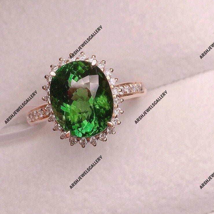 Beautiful oval cut green tourmaline ring 925 sterling silver ring vintage green tourmaline ring engagement ring wedding ring