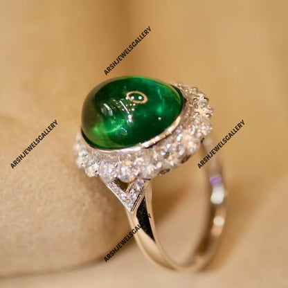 Vintage Emerald Cabochon Ring 925 sterling silver beautiful oval cut emerald ring Engagement ring wedding ring.