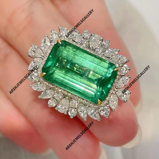 Beautiful big emerald ring 925 sterling silver emerald ring adorned with beautiful side stones engagement ring wedding ring.