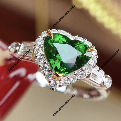 Beautiful tsavorite Garnet ring heart cut beautiful design tsavorite Garnet ring 925 sterling silver engagement ring wedding ring.