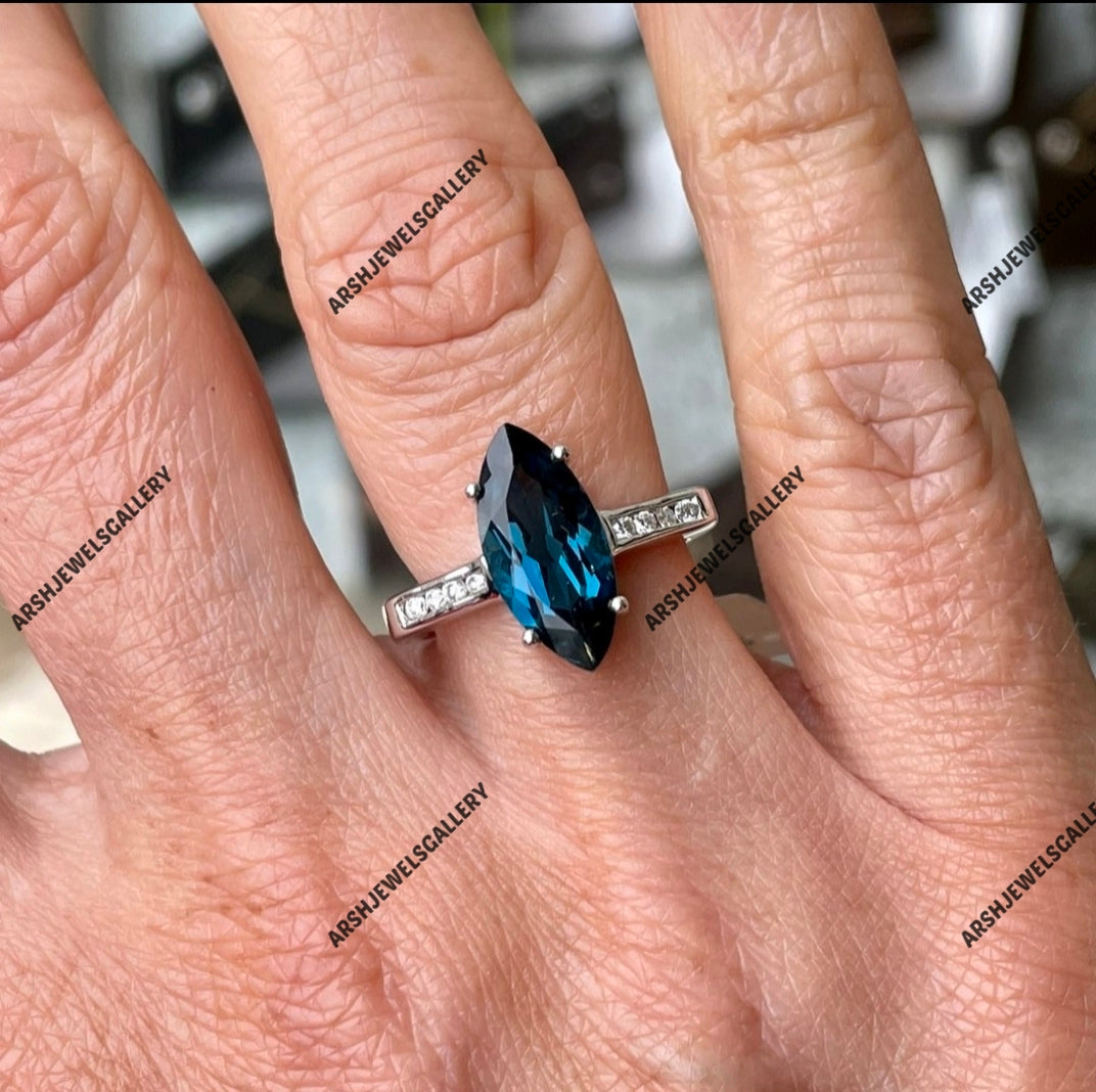 Gorgeous marquis cut blue topaz ring 925 sterling silver beautiful Blue topaz ring engagement ring wedding ring