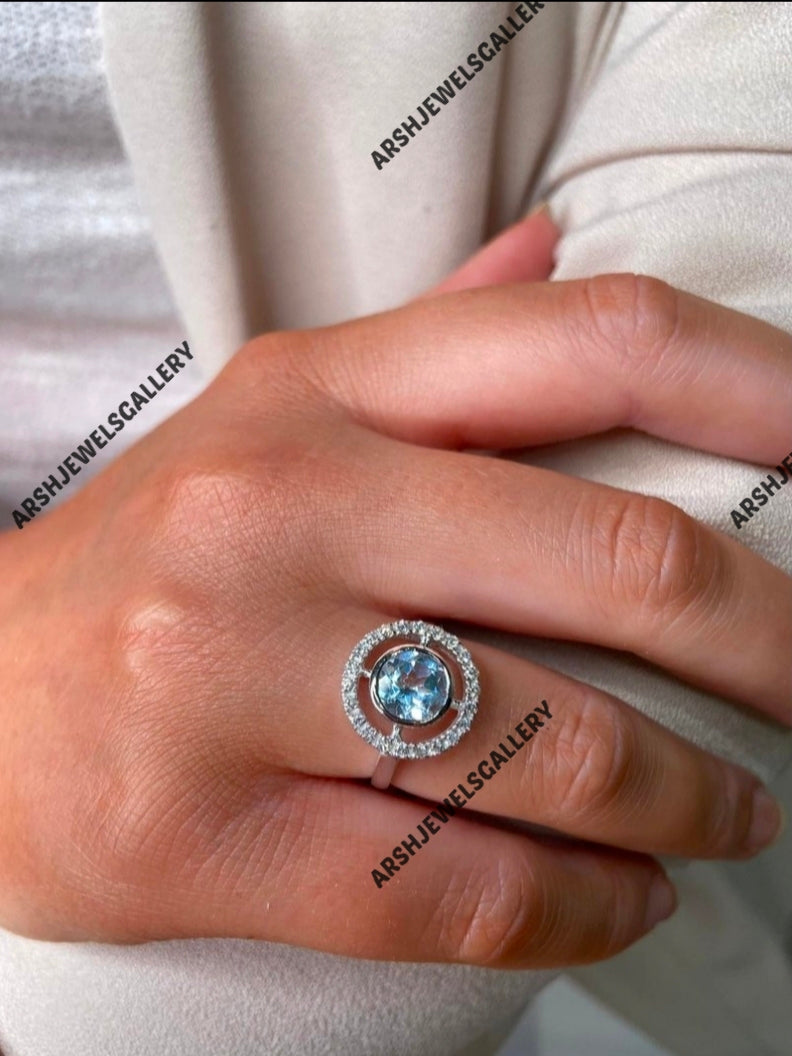 Gorgeous round cut blue topaz ring 925 sterling silver beautiful Blue topaz ring engagement ring wedding ring