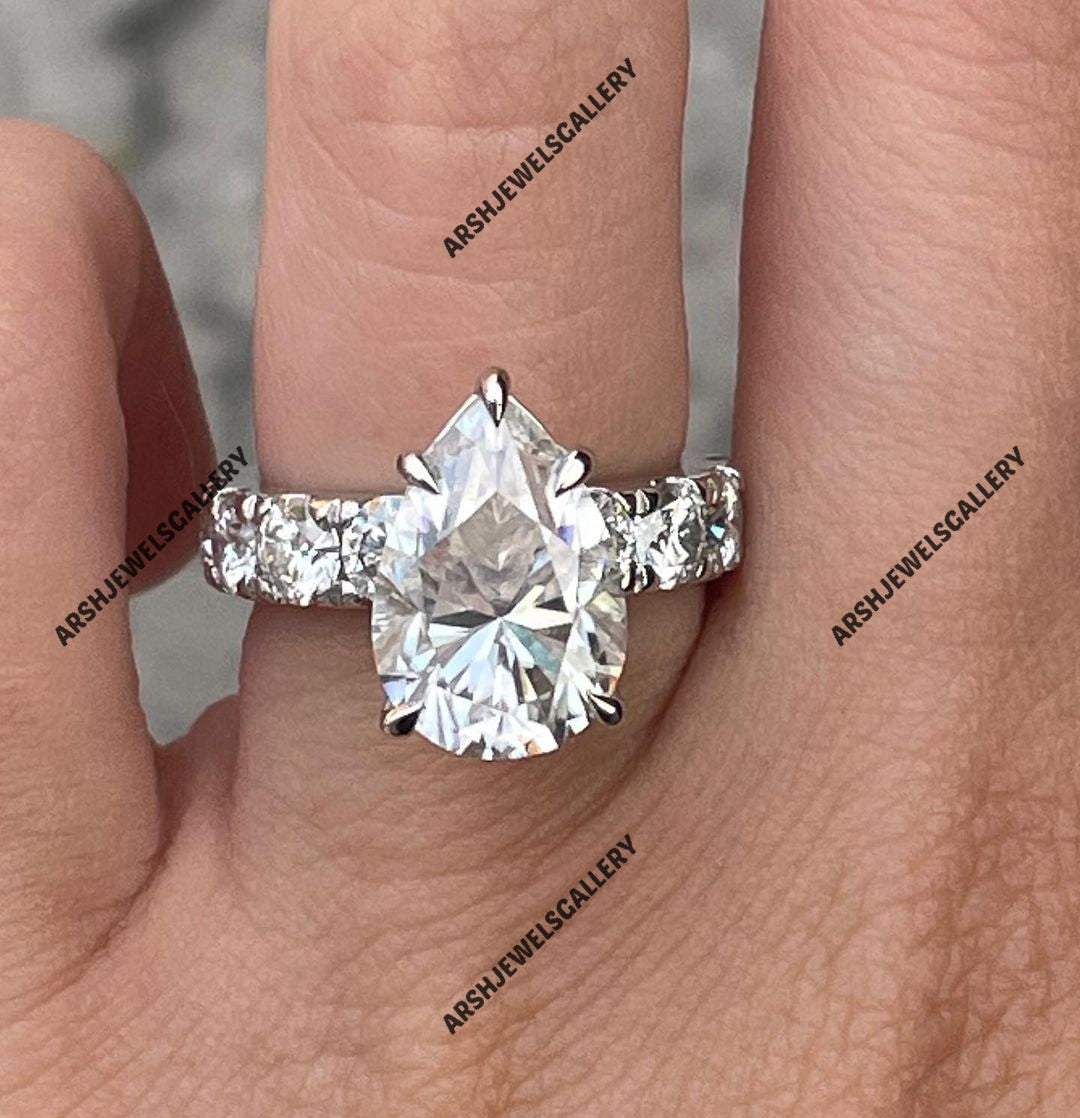 Beautiful & unique design moissanite ring 925 sterling silver ring vintage moissanite ring engagement ring wedding ring